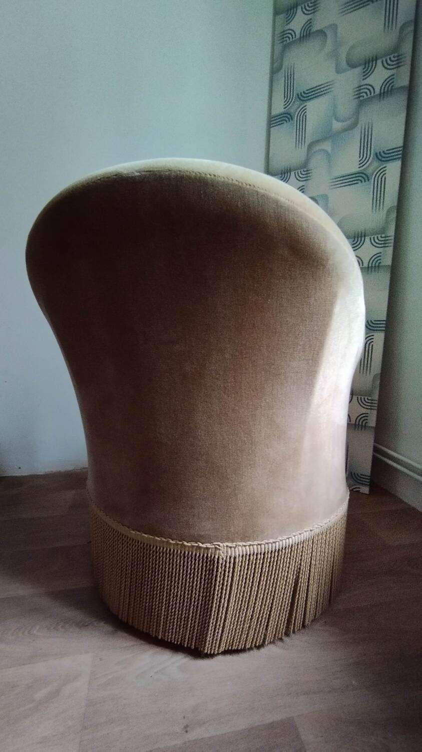 Beige velvet toad armchair