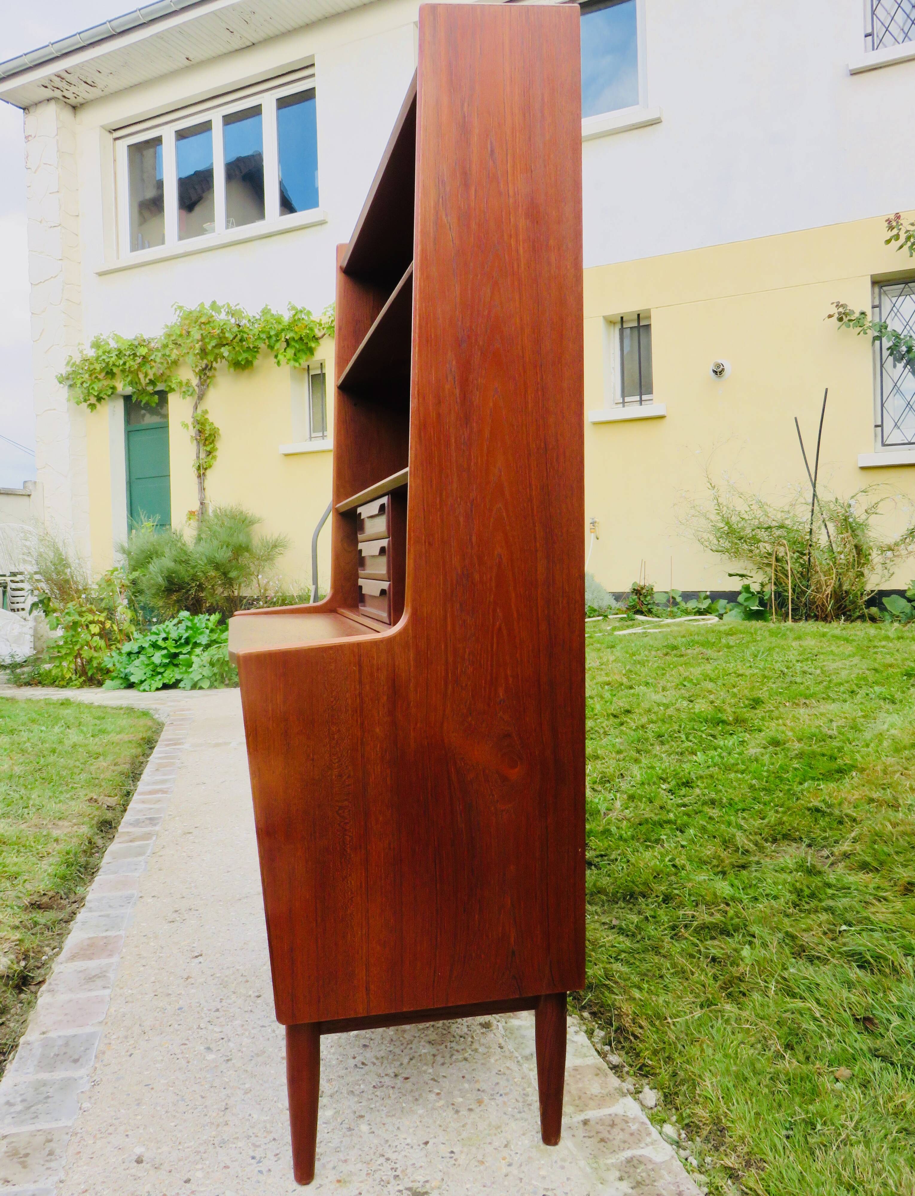 Teak writing desk by the Larsen brothers, Denmark 1960