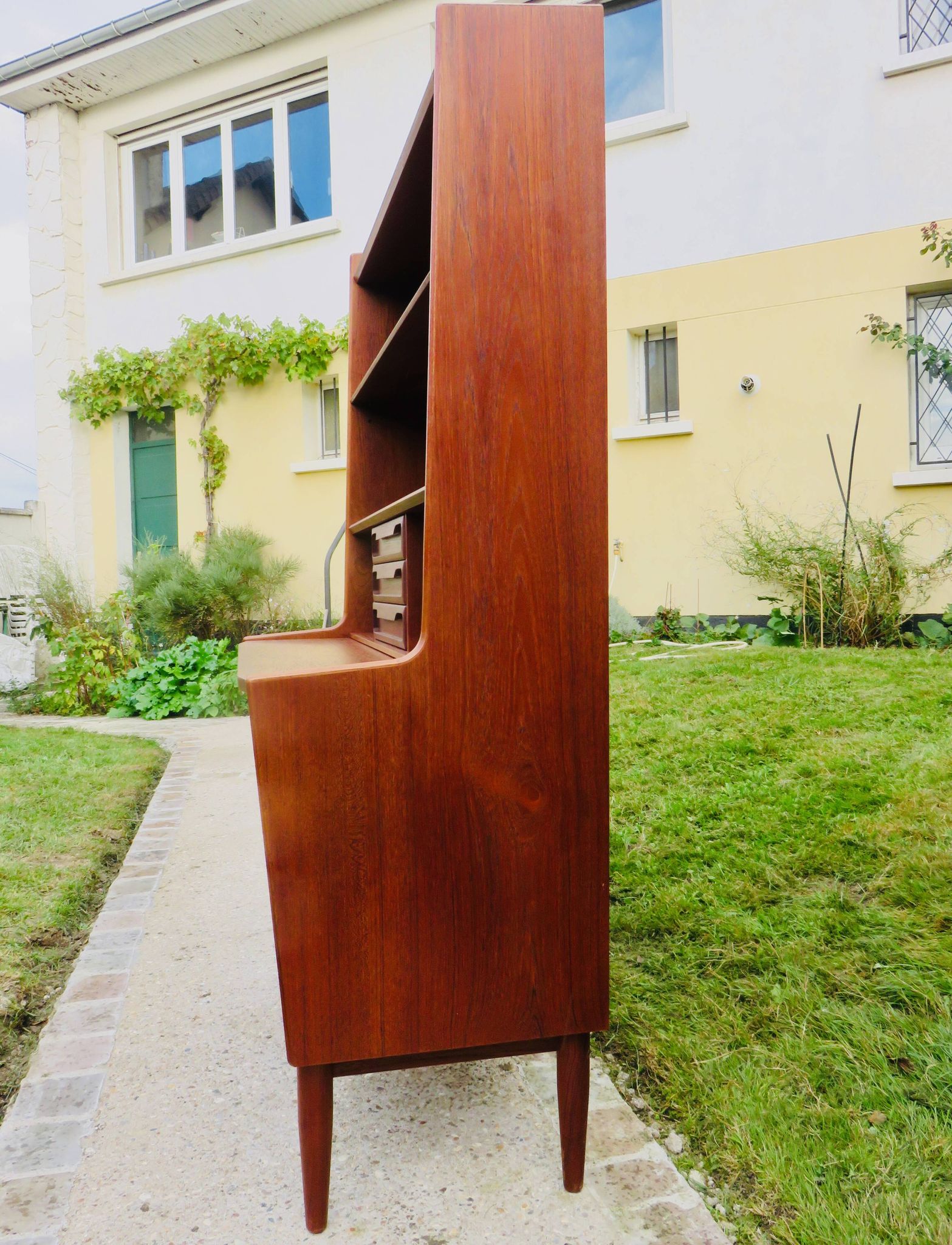 Teak writing desk by the Larsen brothers, Denmark 1960