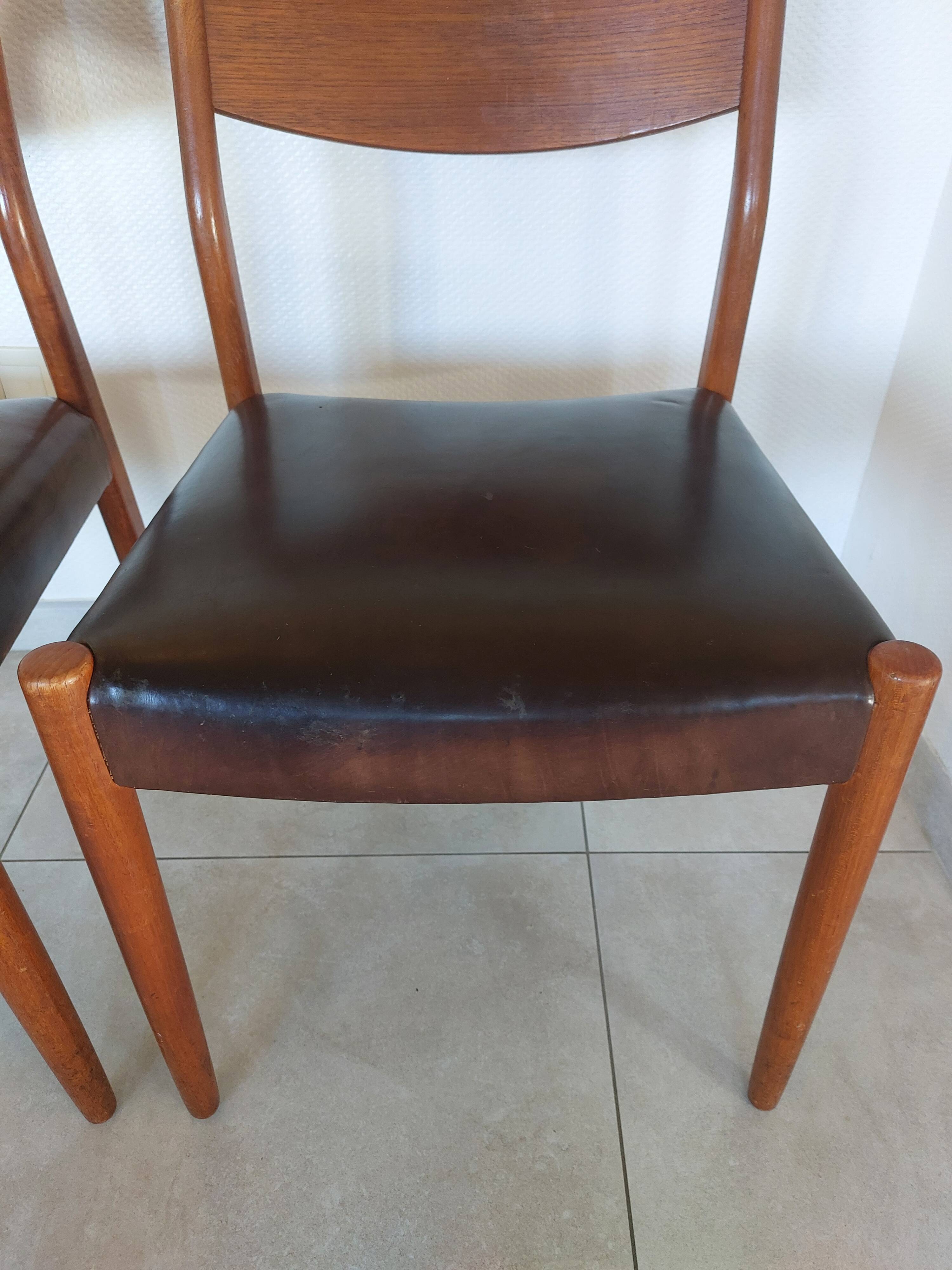 2 Fristho Franeker chairs, Scandinavian, teak and leather.