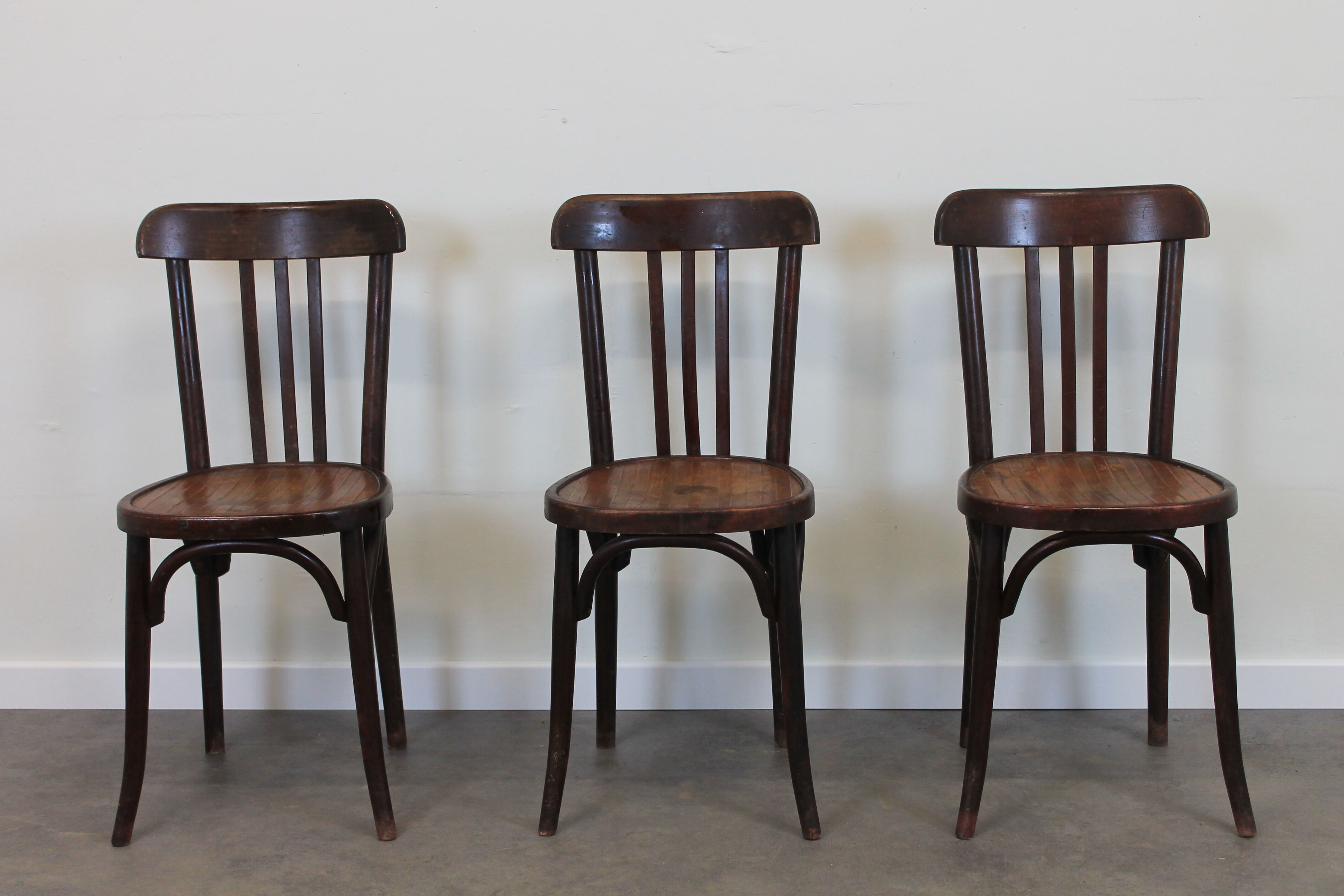 Série de 3 chaises bistrot