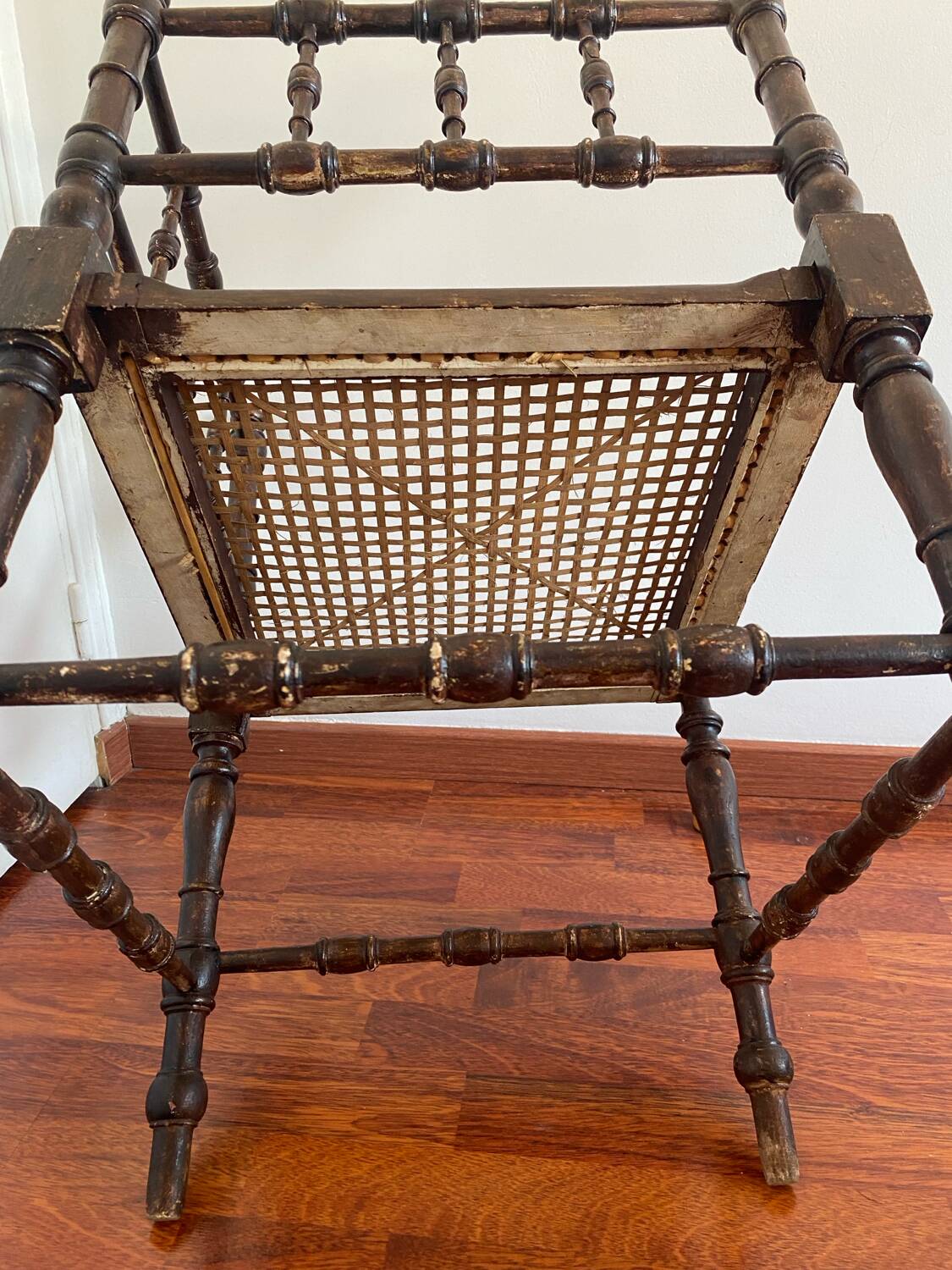 Chaise d’angle bois et rotin