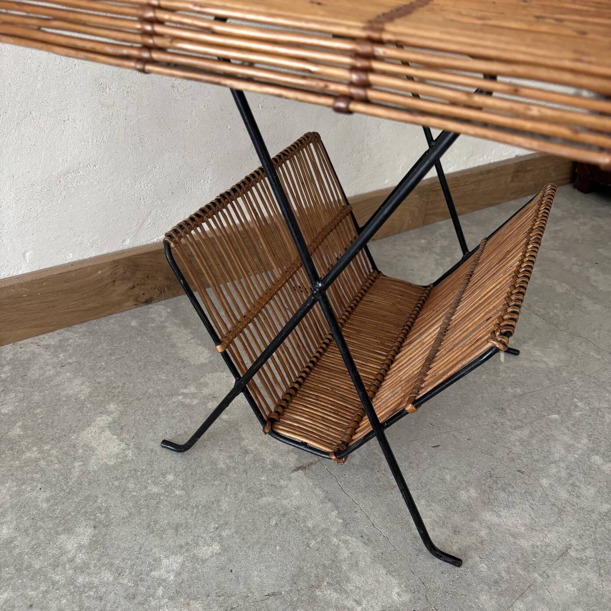 Wicker magazine rack