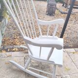 Fauteuil à bascule blanc