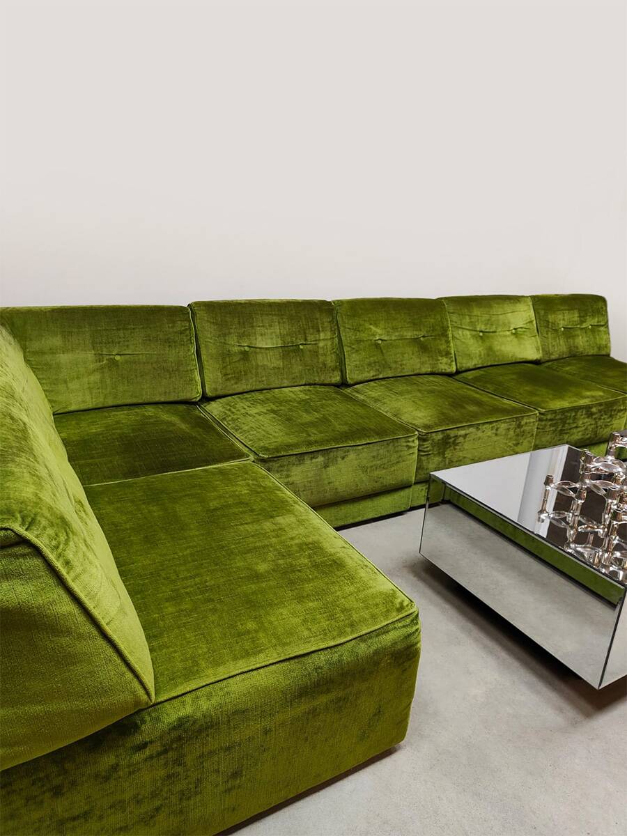 Midcentury modular sofa vintage 'Green velvet spirit'