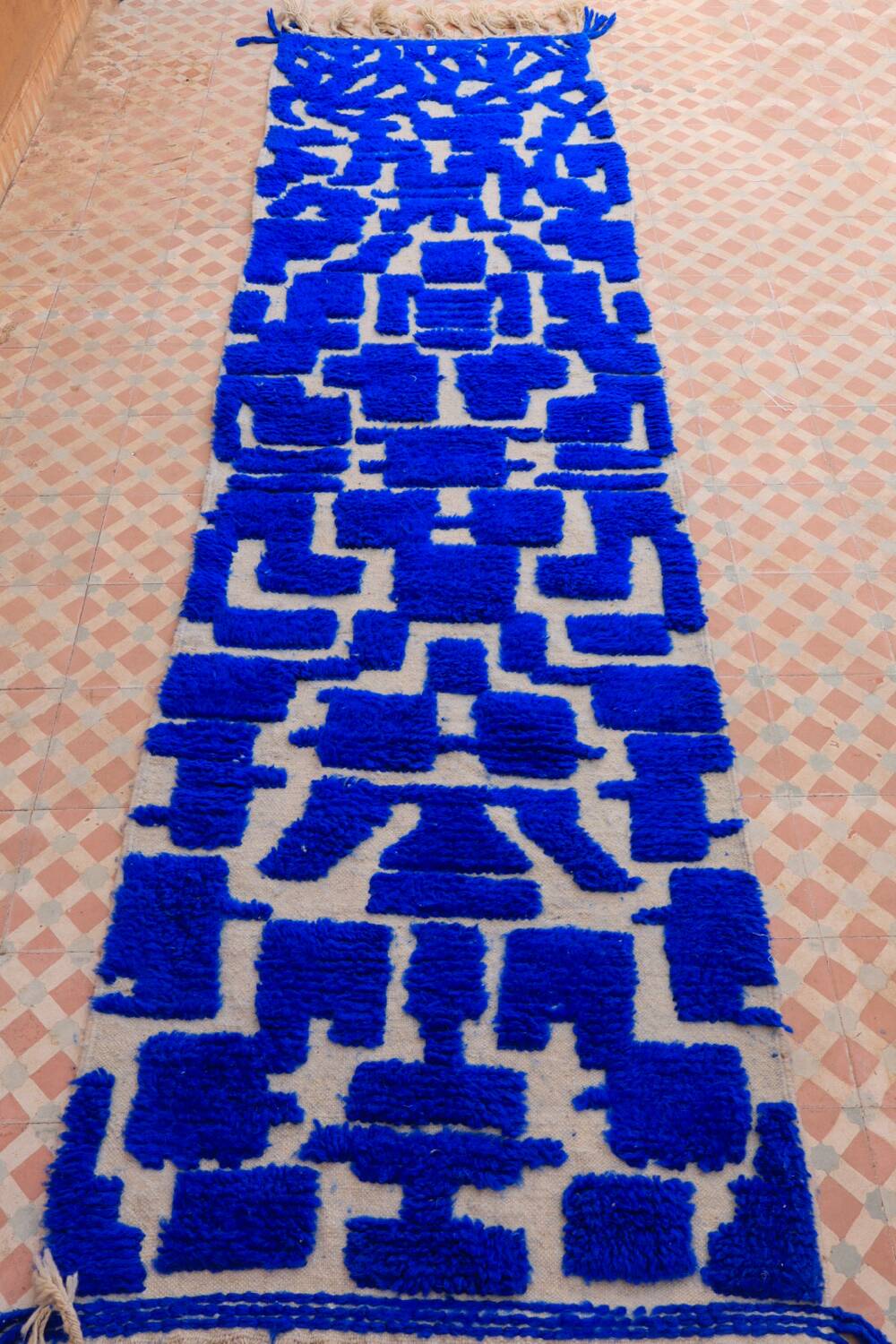 Moroccan Berber Klein blue hallway rug with reliefs