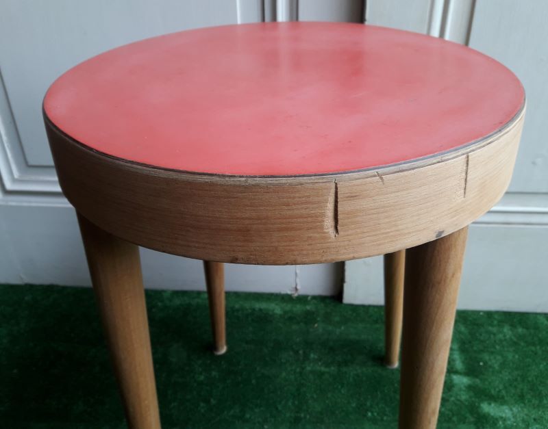 Tabouret Baumann XX hetre and red formica
