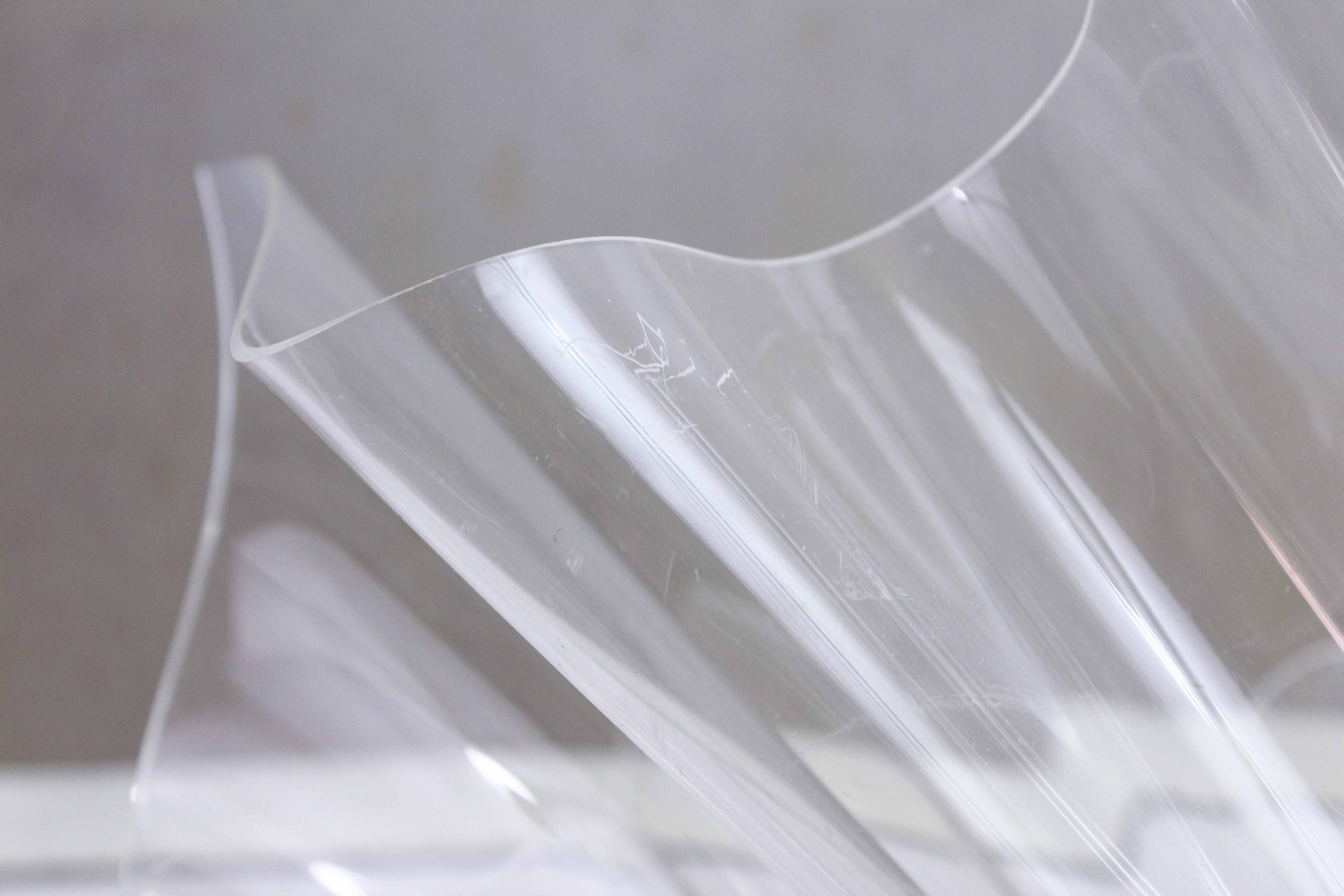 Plexiglas fruit basket or vase