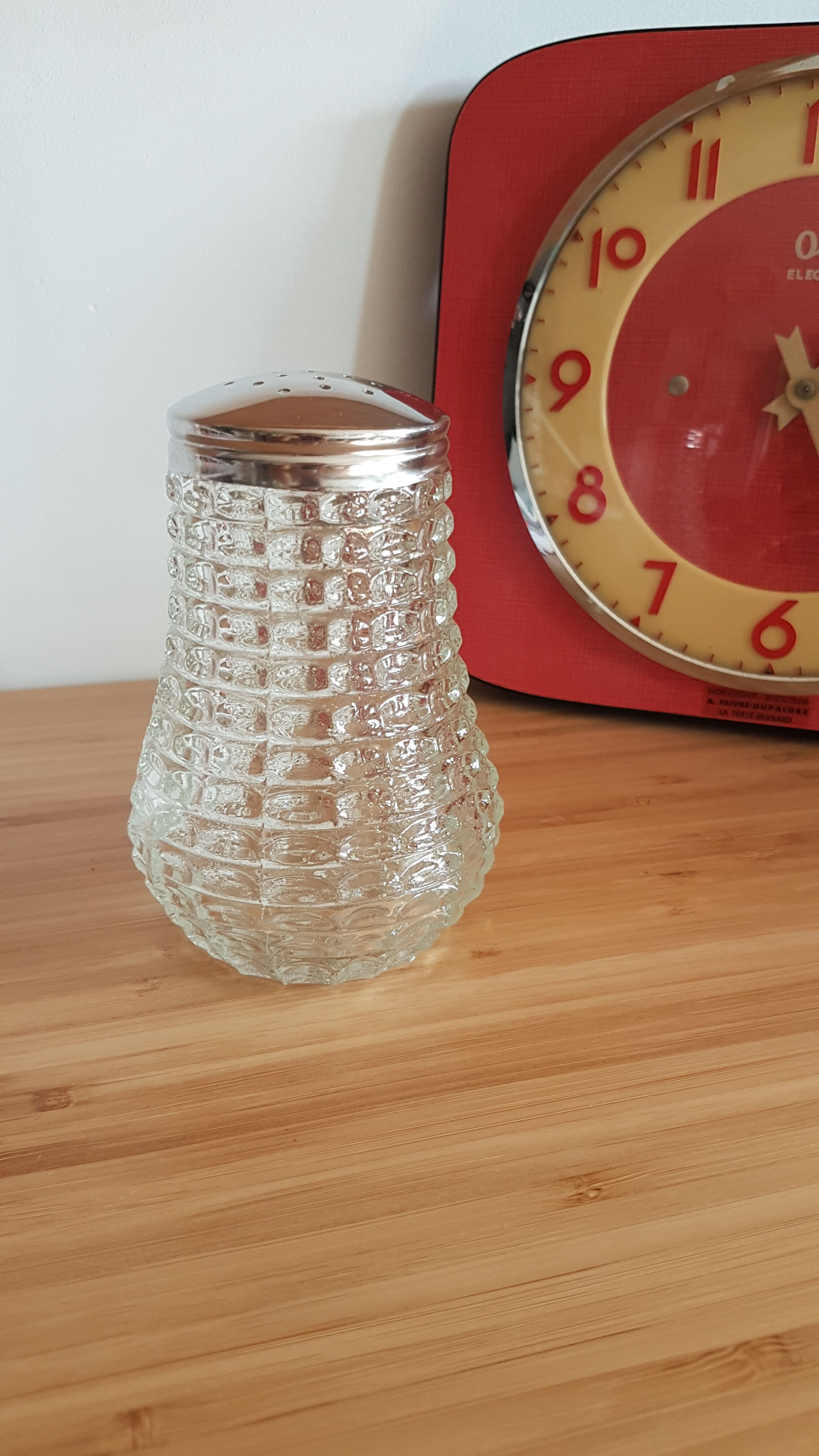 Sucrier saupoudreur en verre