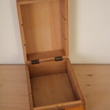 Wooden plug box