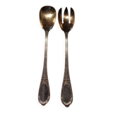 Pair of serving cutlery