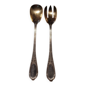 Pair of serving cutlery