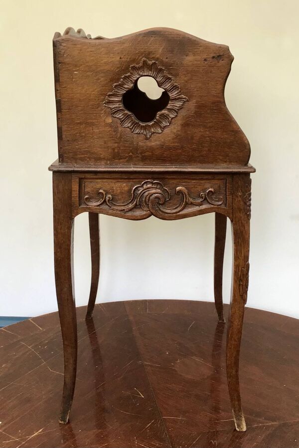 Table de chevet - Chêne - Style Louis XV - 19e siècle