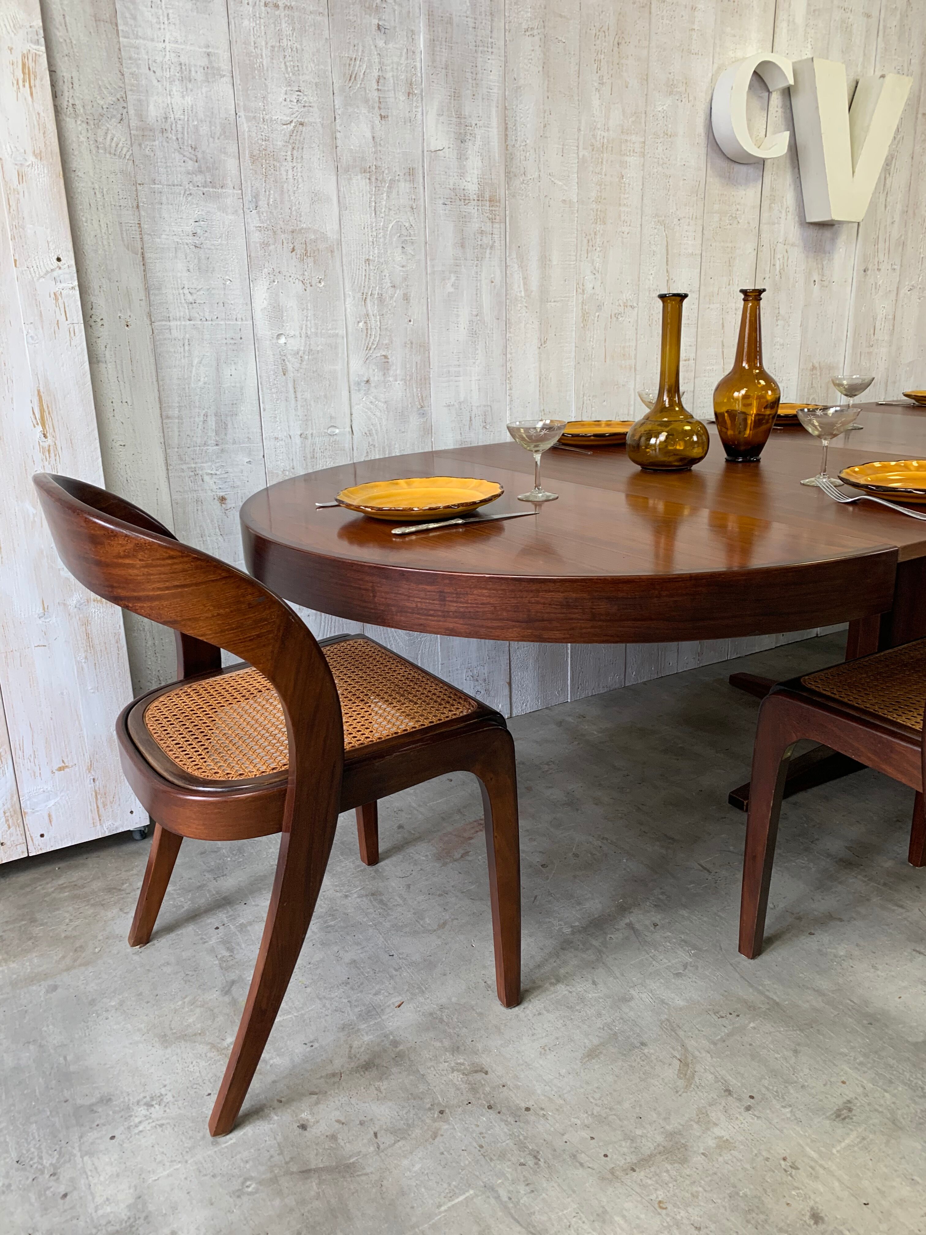 Expandable roundtable xxl