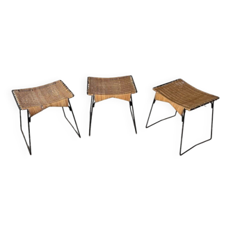 Set trois tabourets osier et métal Raoul Guys