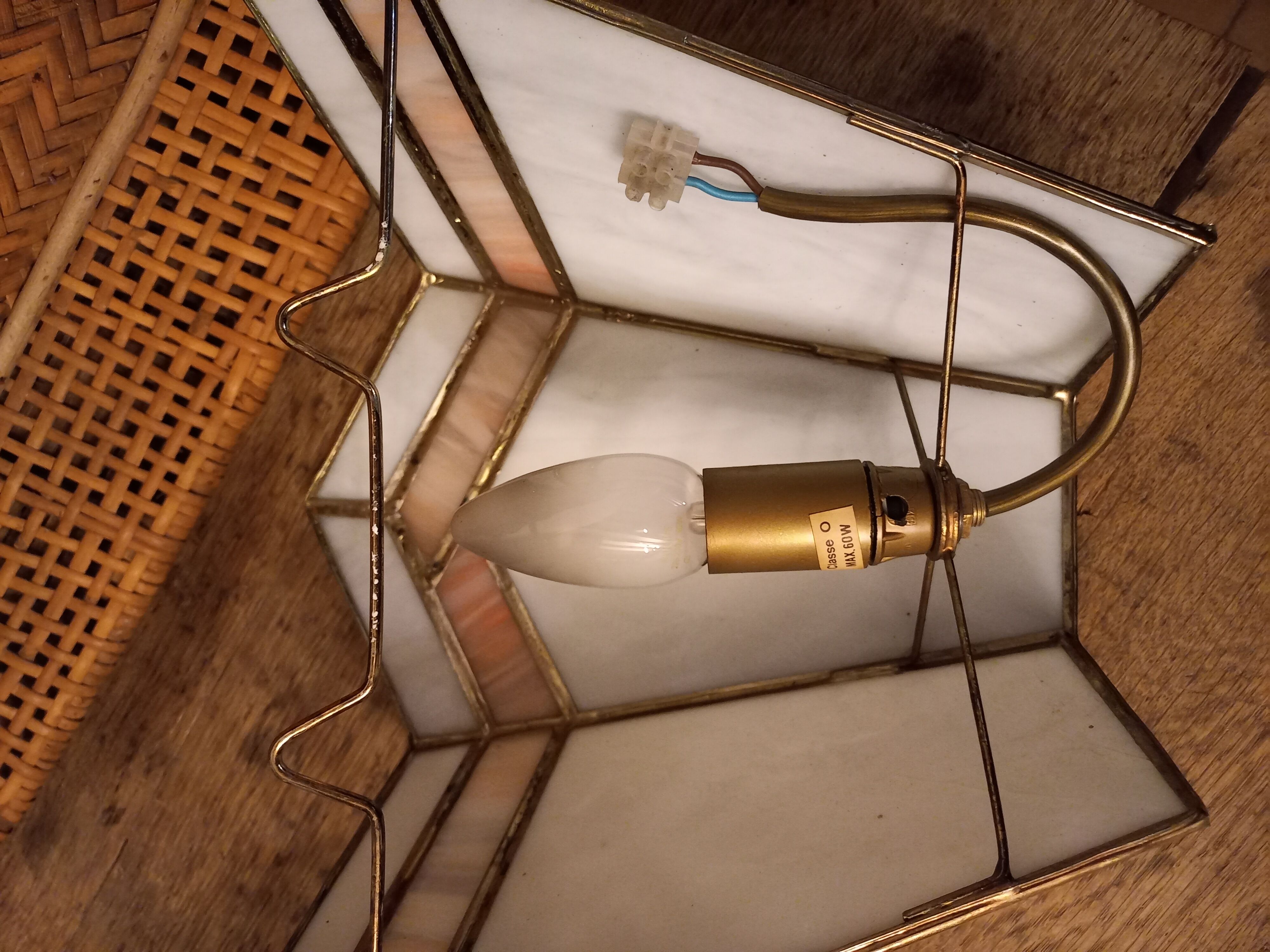 Stained glass wall lamp