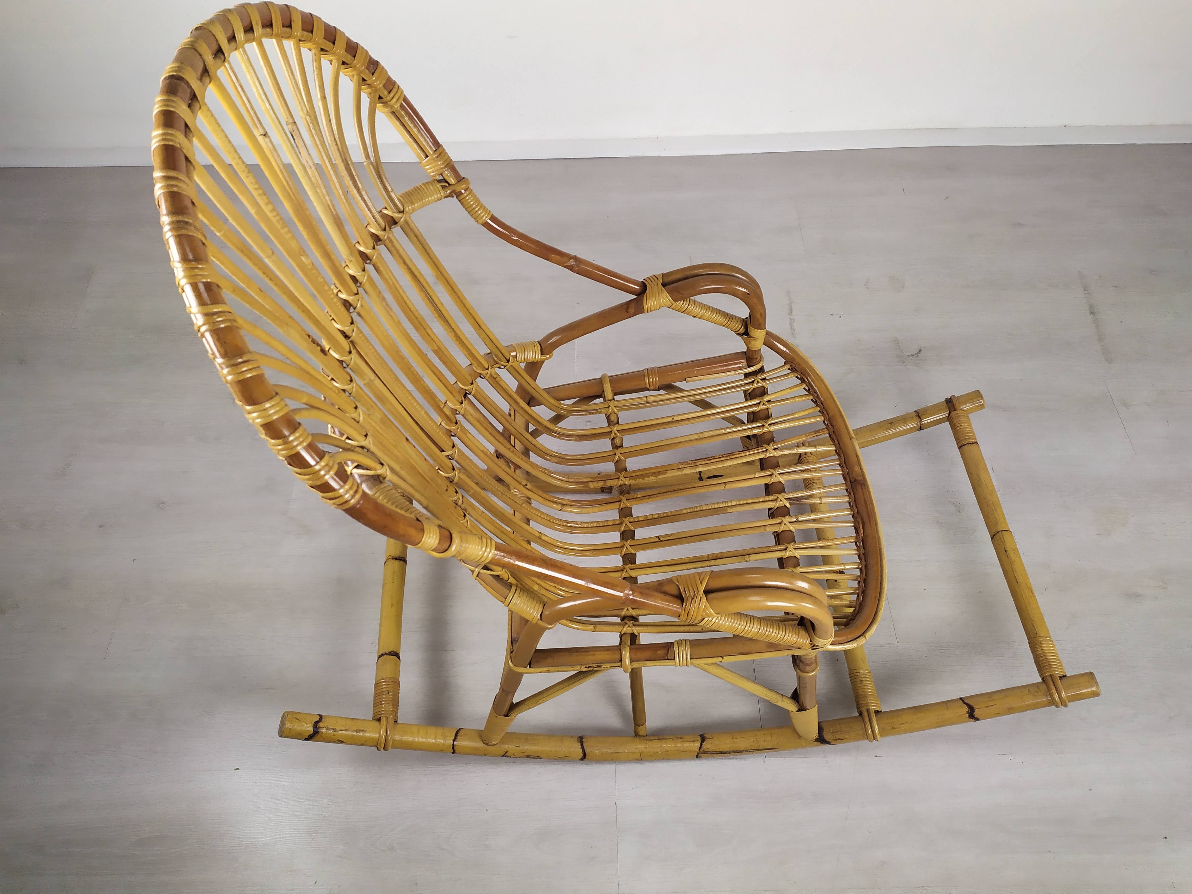 Rocking-flesh rattan vintage