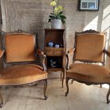 Paire de fauteuils cabriolets