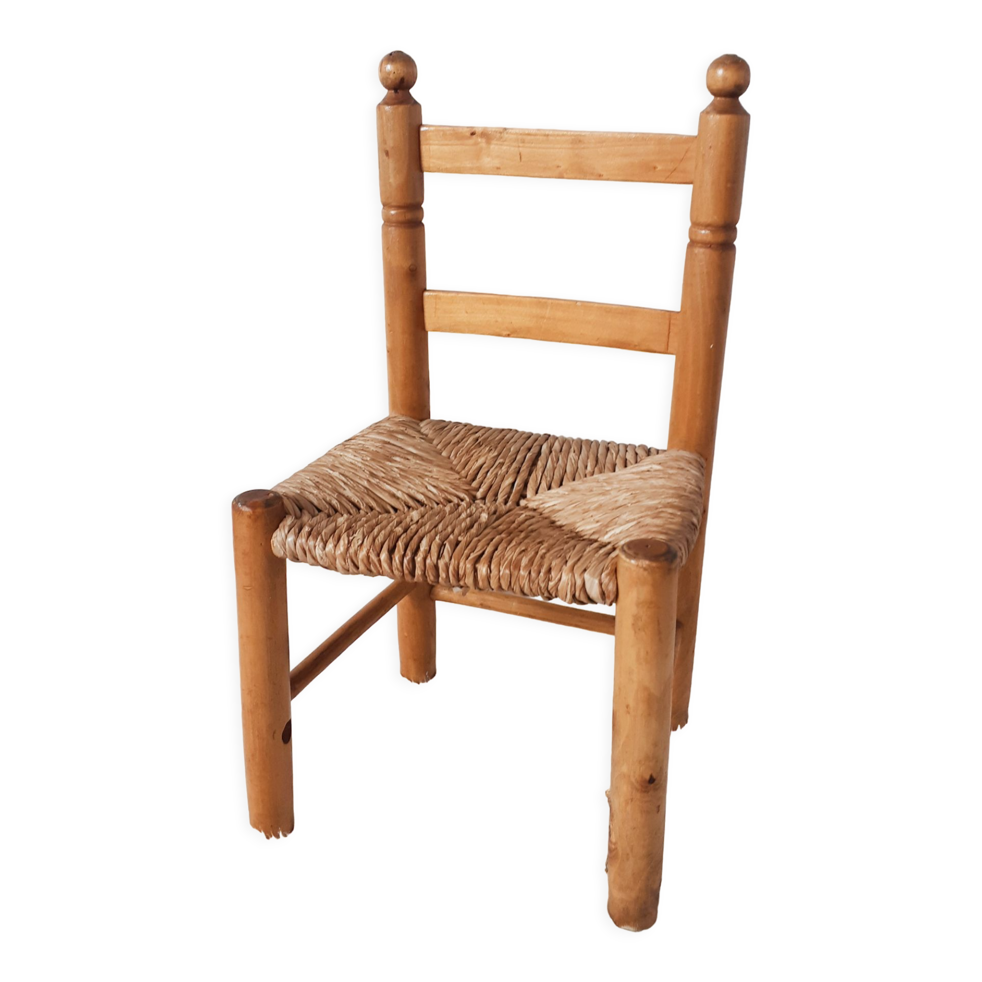 Vintage children's chair in wood and straw