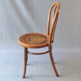 Thonet bistro chair N°18 art nouveau wood seat, production 1925