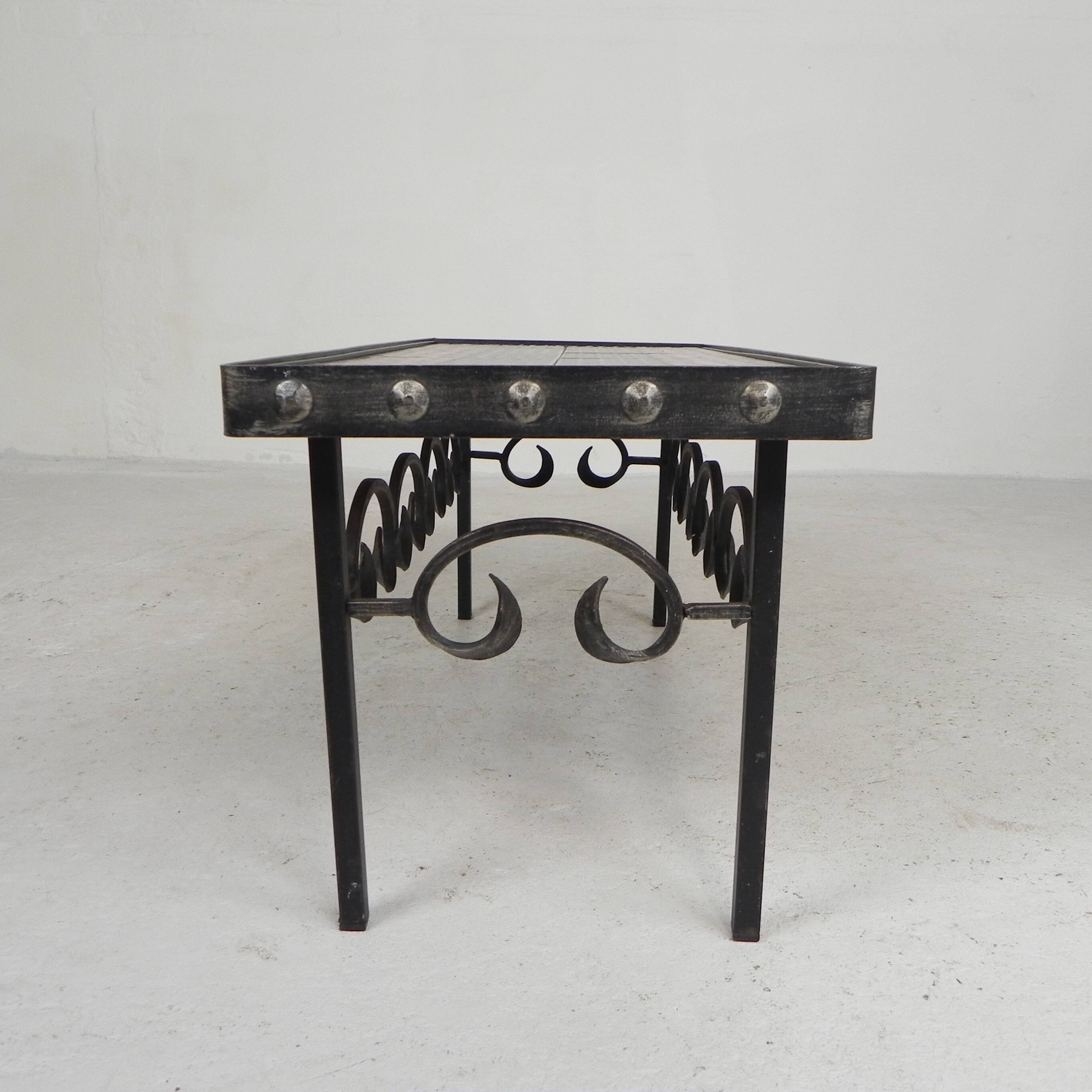Brutalist mid-century tiled table, with 10 tiles and steel frame, 1960s.