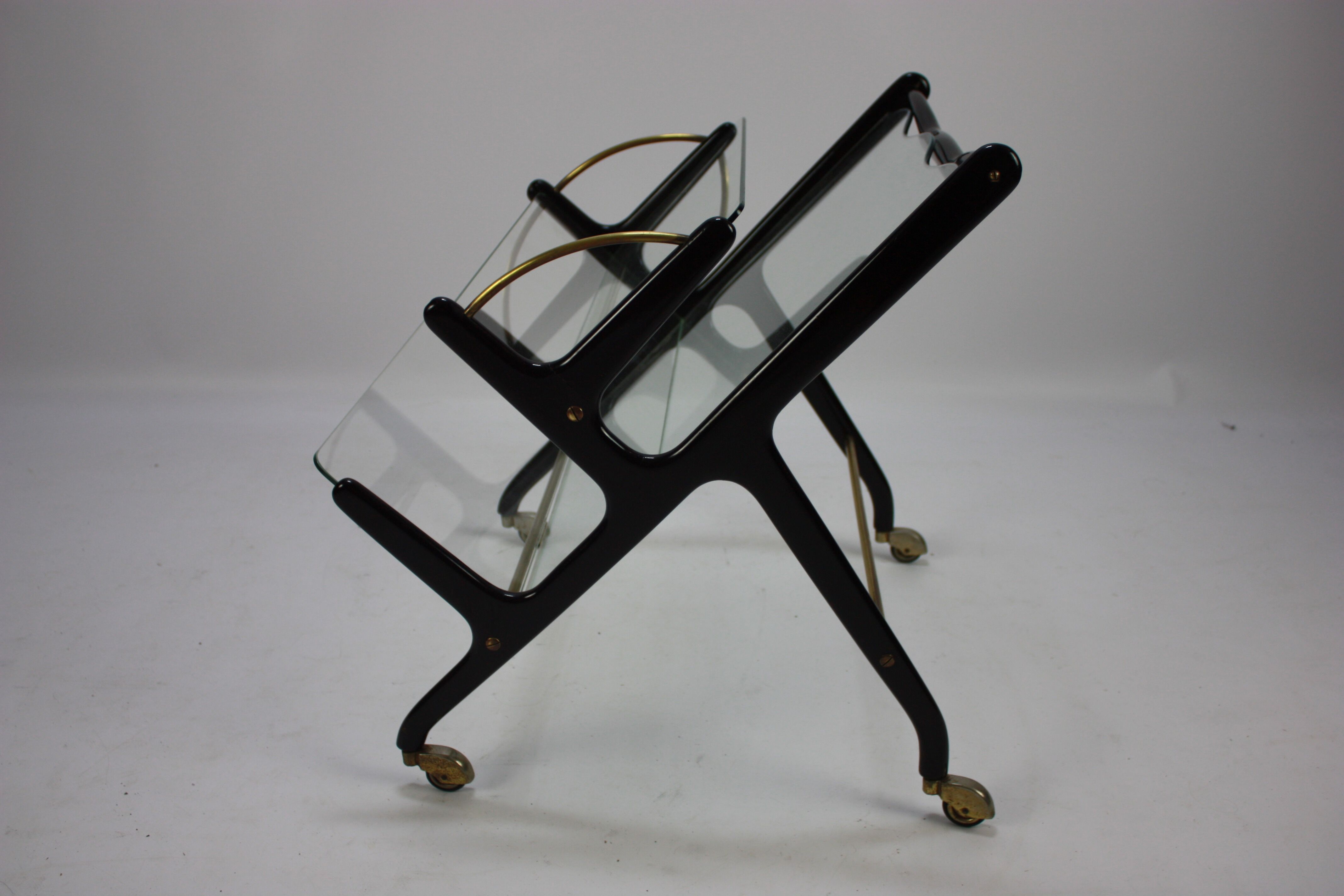 Italian magazine rack, 1950