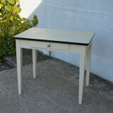 Farm table, tray formica