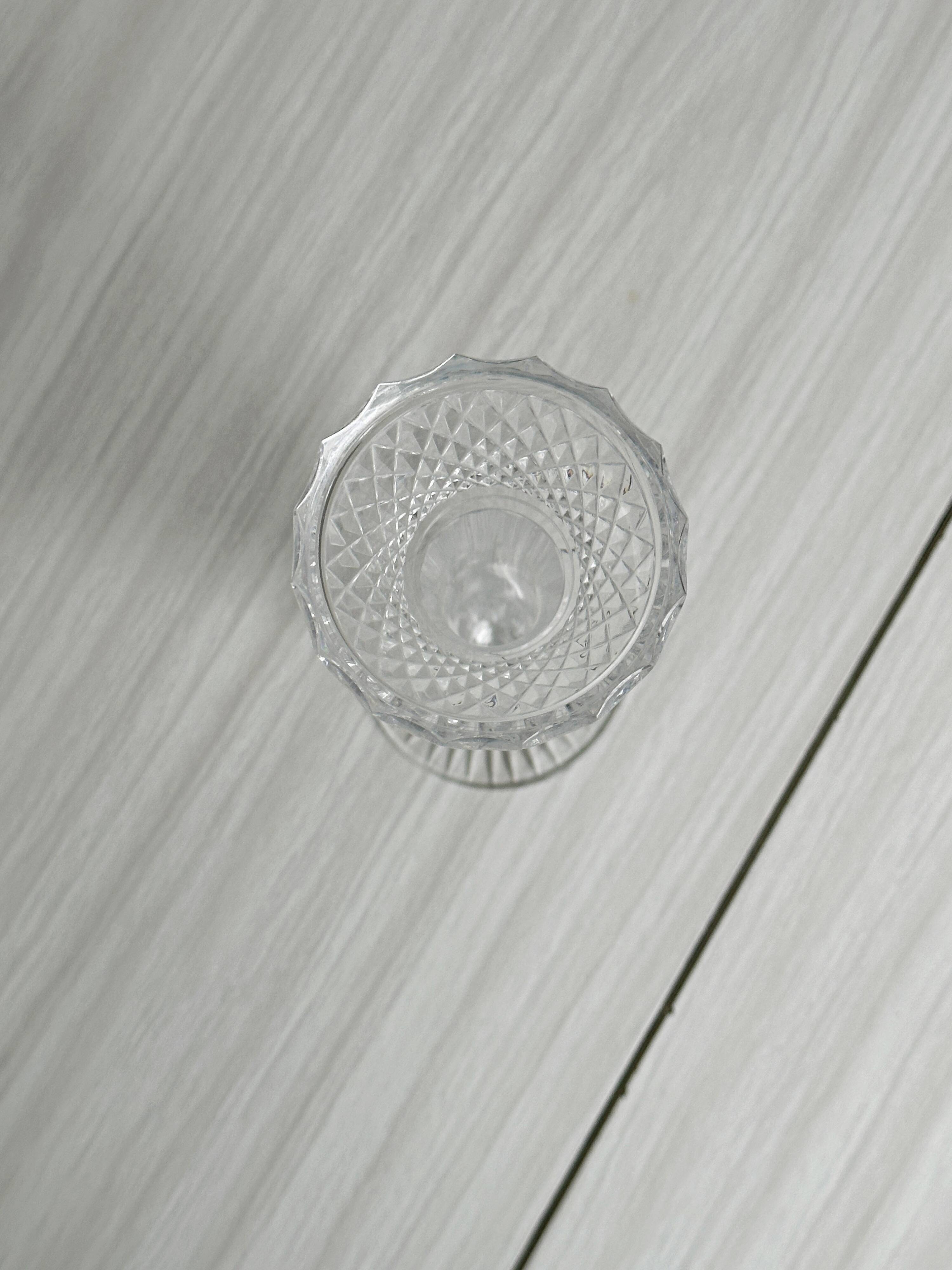 thick transparent glass bud vase