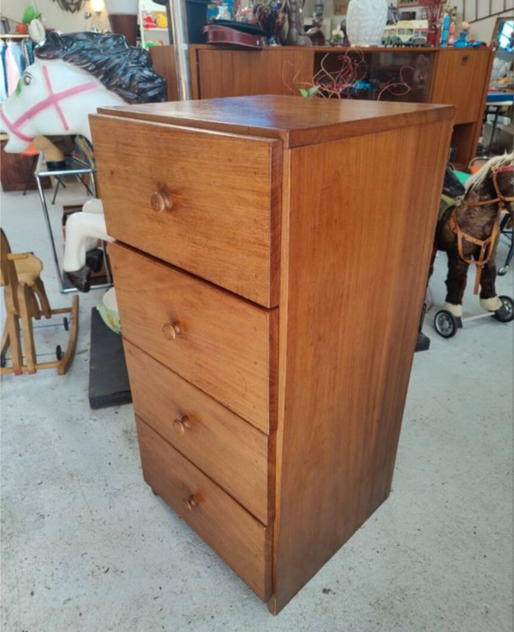 Commode en bois
