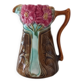Onnaing slushie pitcher
