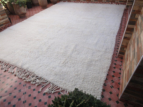 Beni Oarain woollen carpet Moroccan Berber 400 x 291 cm
