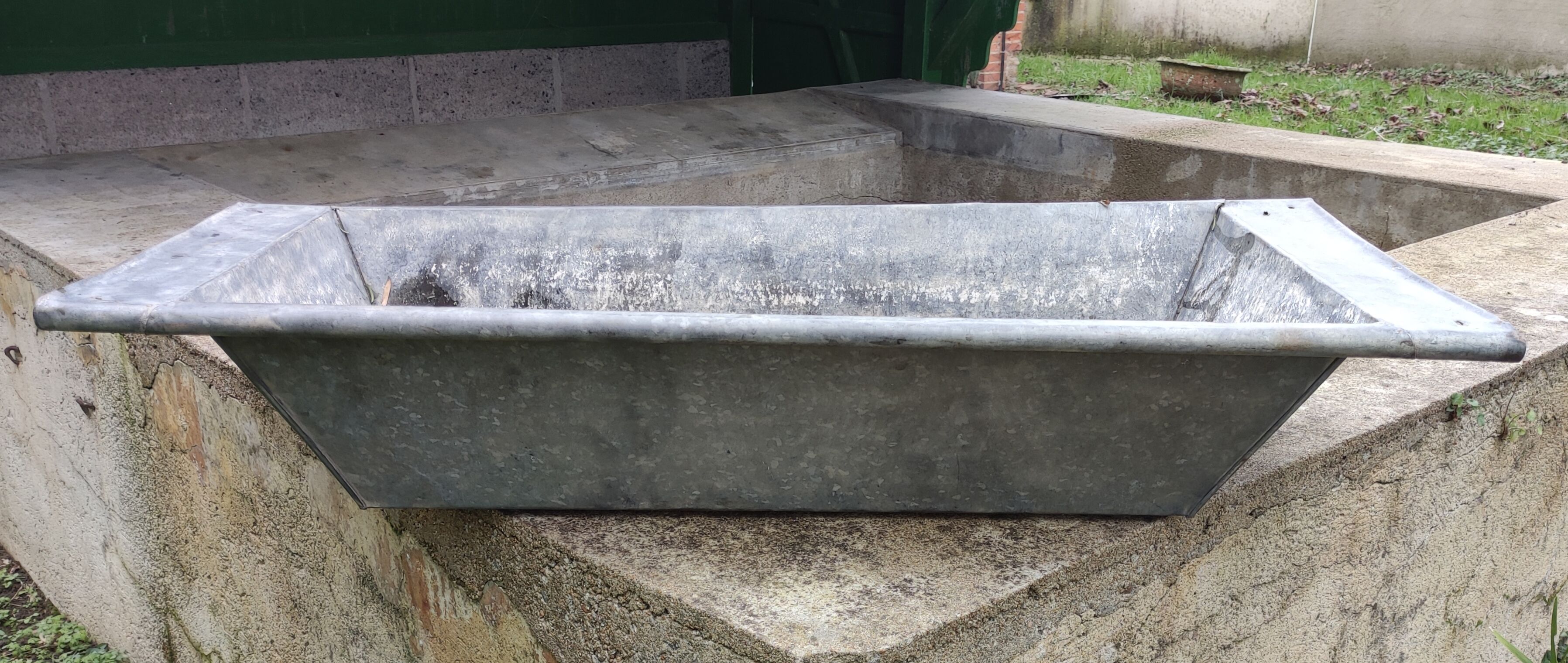 Old zinc trough/vintage planter