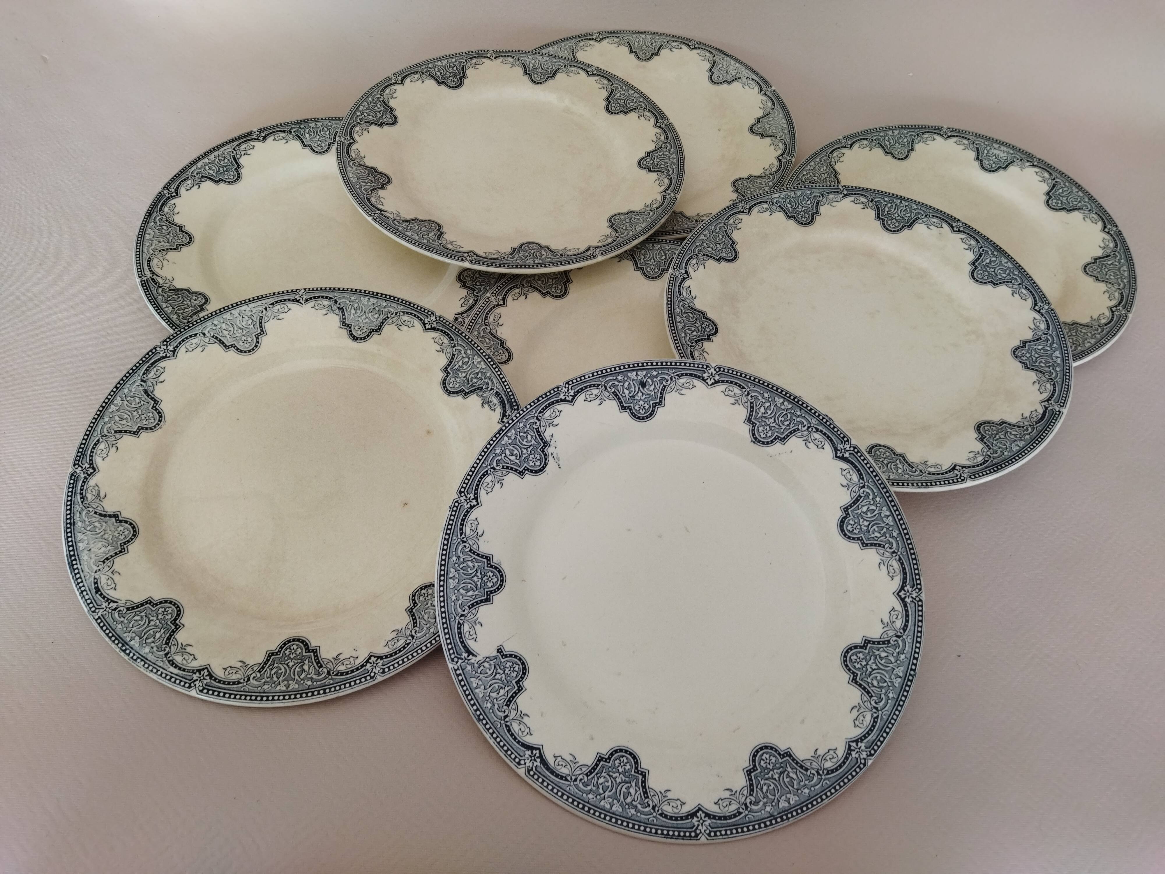 8 flat plates iron earth Salins, model Céline