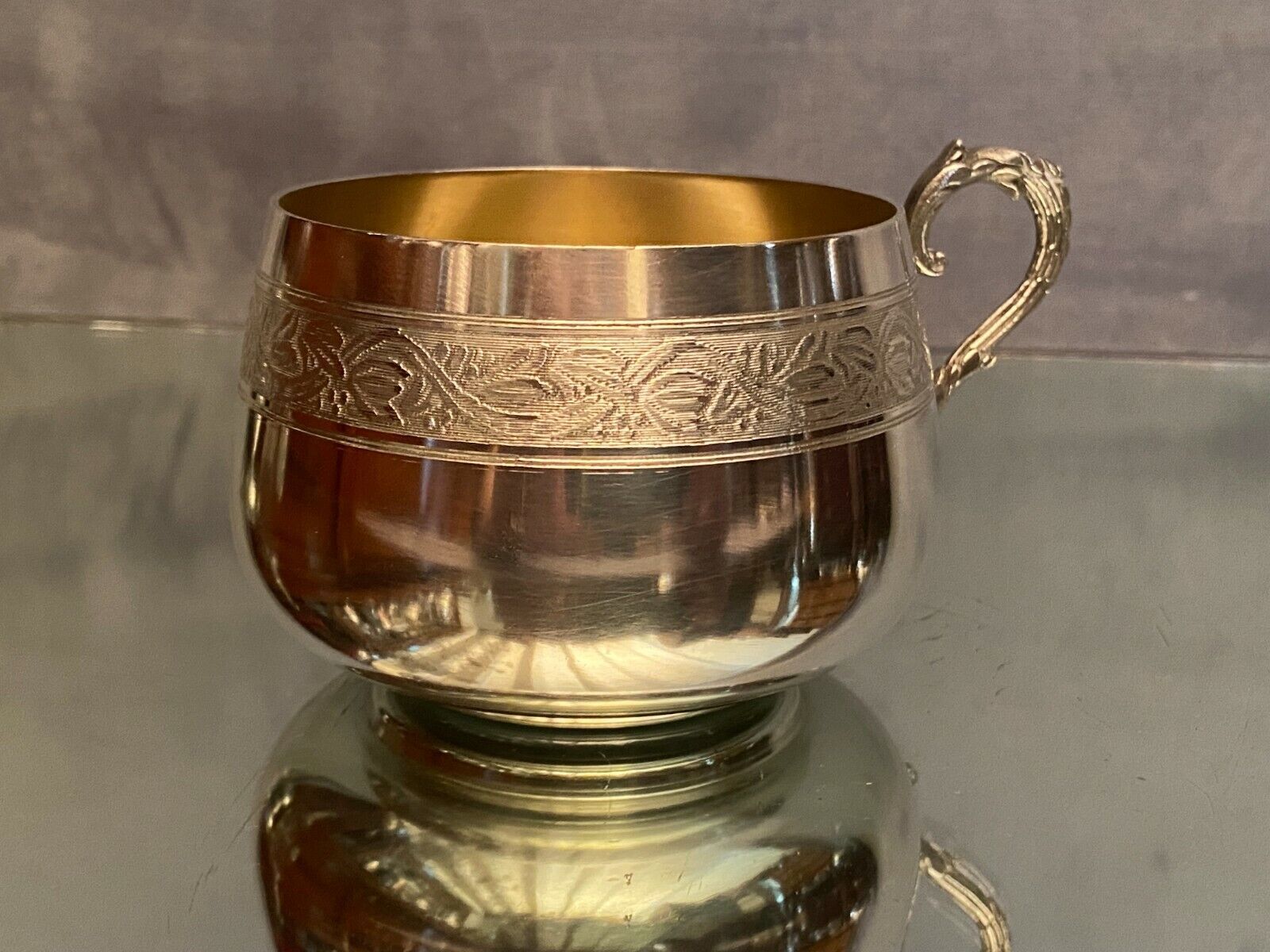 Lunch cup in silver metal Regency style
