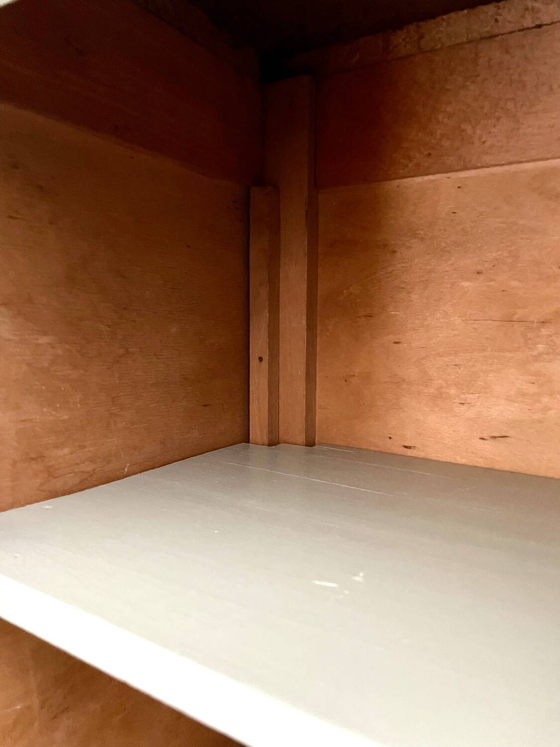 Vitrine, armoire parisienne revisitée