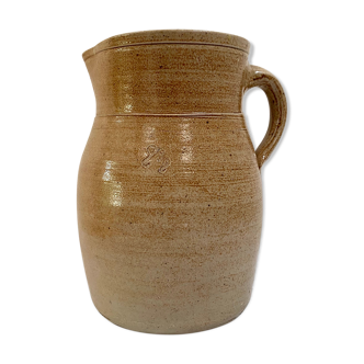 Old stoneware pitcher 2.5L