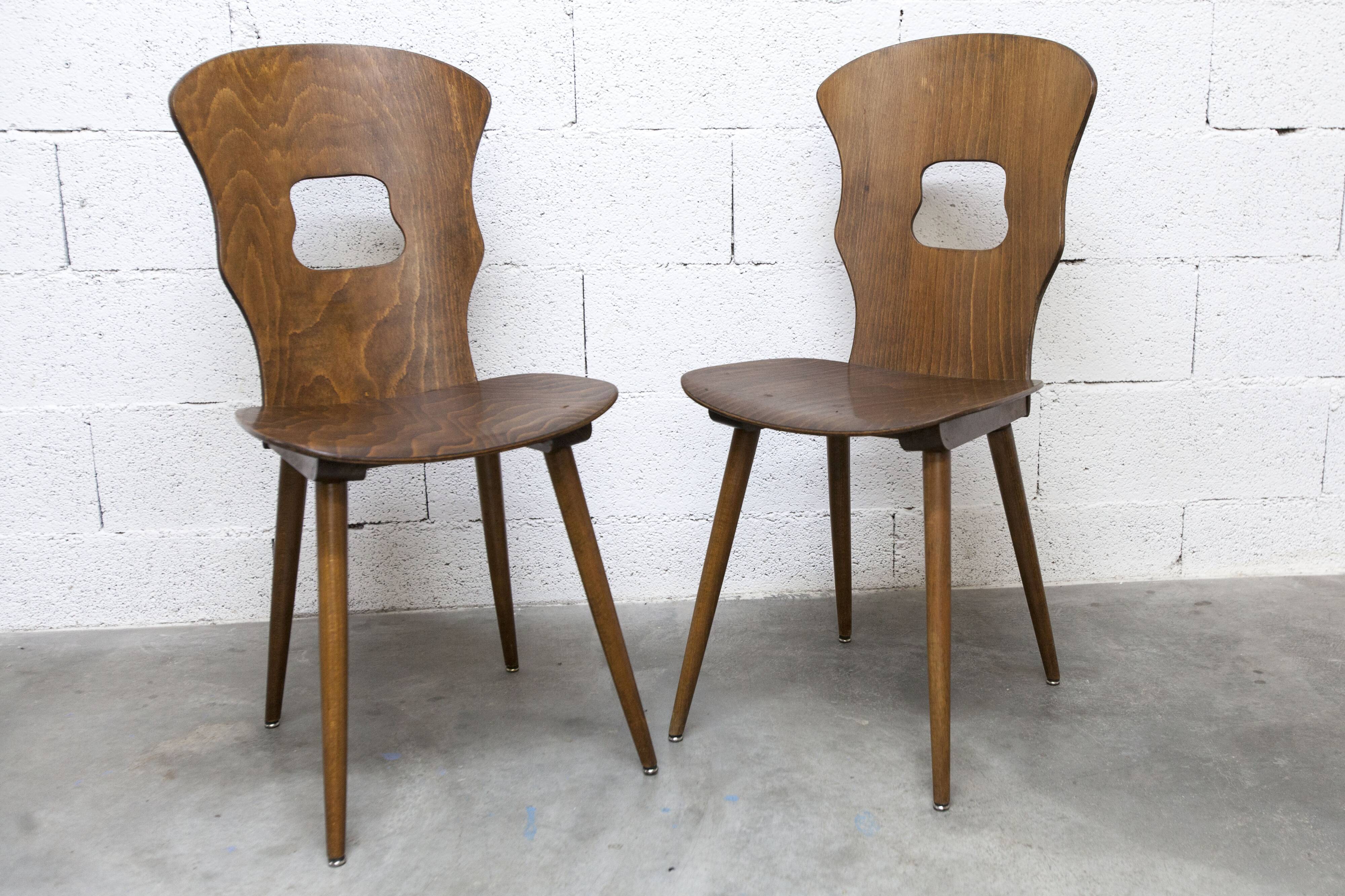 Paire de chaises Baumann modèle Gentiane 1960