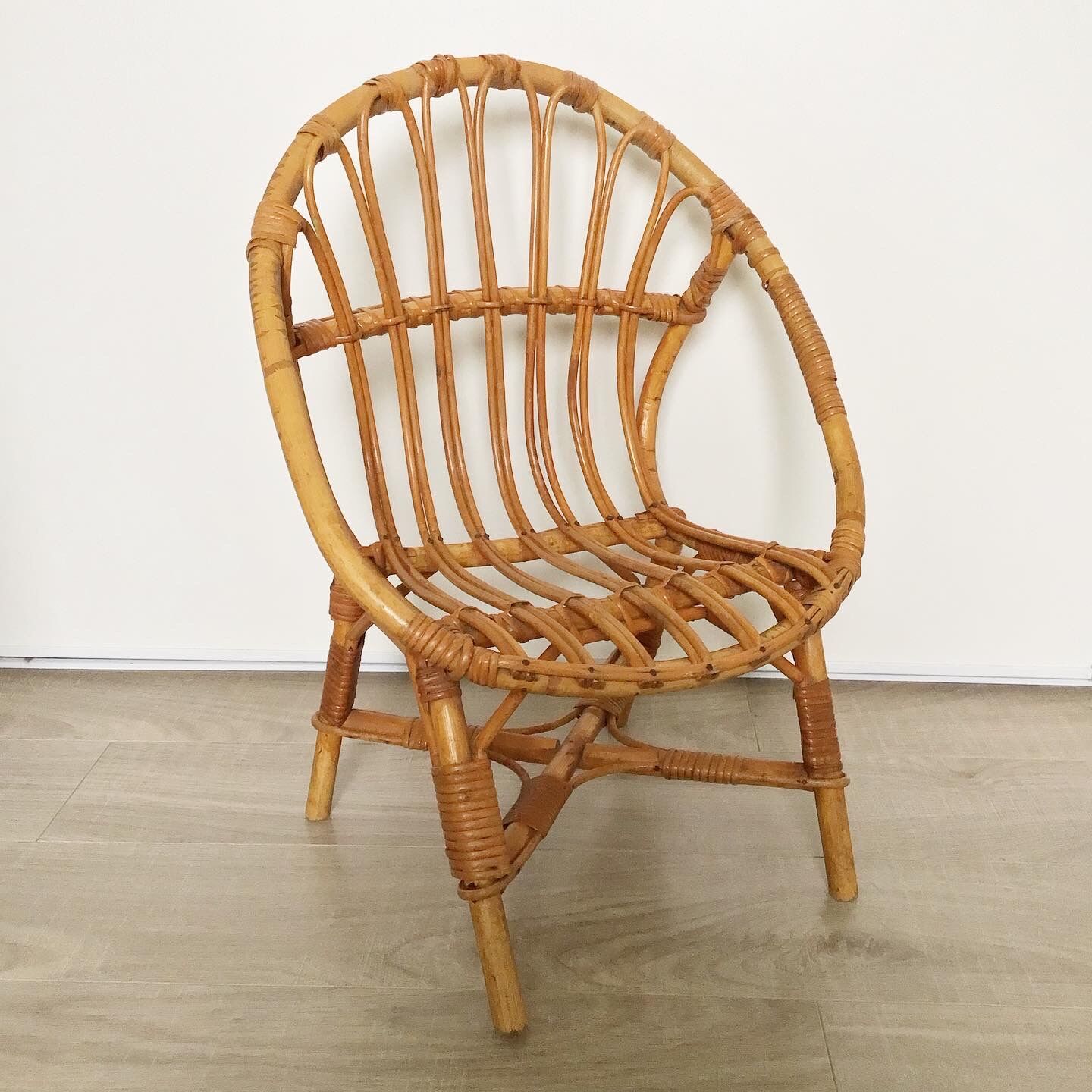 Rattan shell armchair for vintage children