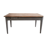 Farm table