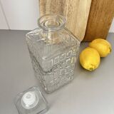 Glass whiskey decanter