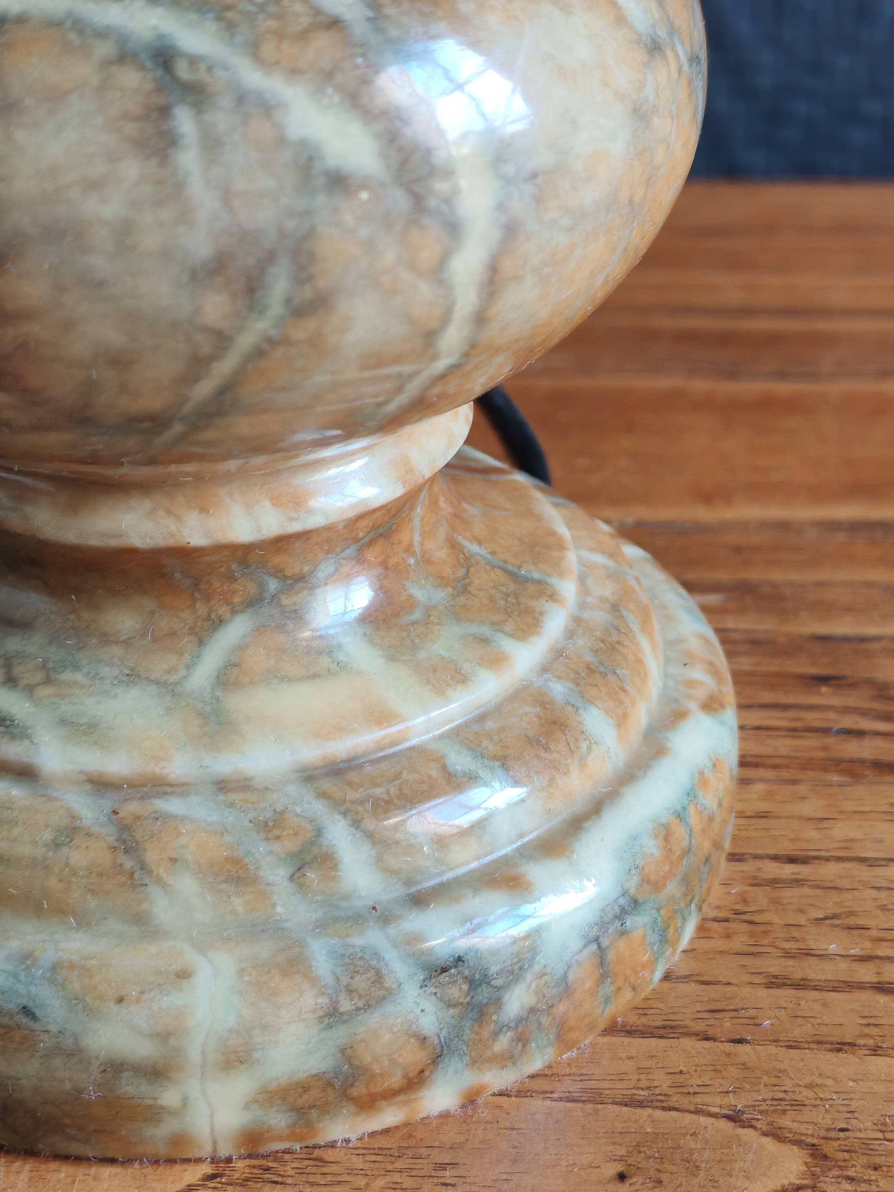 Vintage Table Lamp in Sculpted Alabaster – Base in Natural Stone