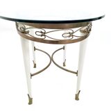 Table basse en laiton avec plateau en verre ovale dans le style de Pierluigi Colli, Italie
