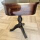 Paire de tables chevet/appoint, acajou,bois noirci,style néoclassiqu