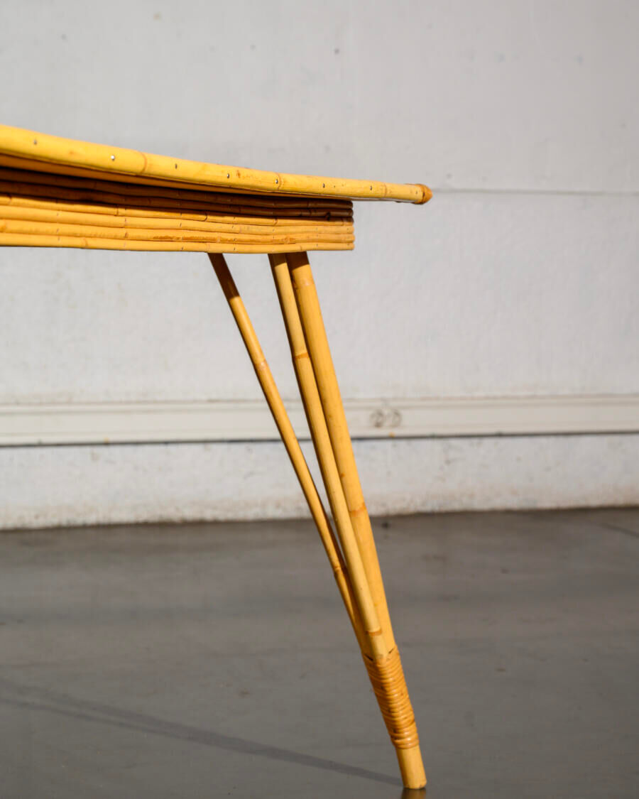 Grande table en bambou pieds Eiffel