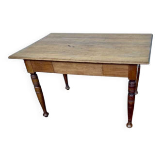 Ancienne table bistrot en merisier