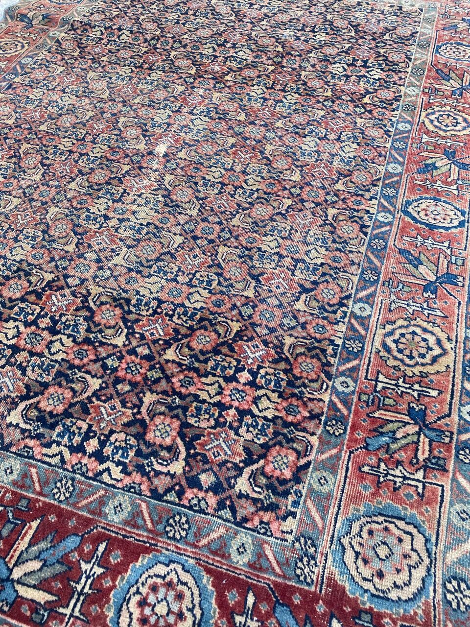 Antique Iranian Tabriz Handmade Rug 134x178 cm