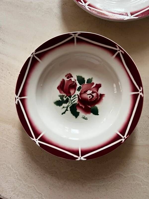 Set of four deep plates Digoin Sarreguemines, model Cibon.