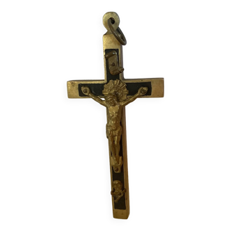 Croix de prêtre laiton