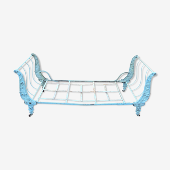 Iron bed