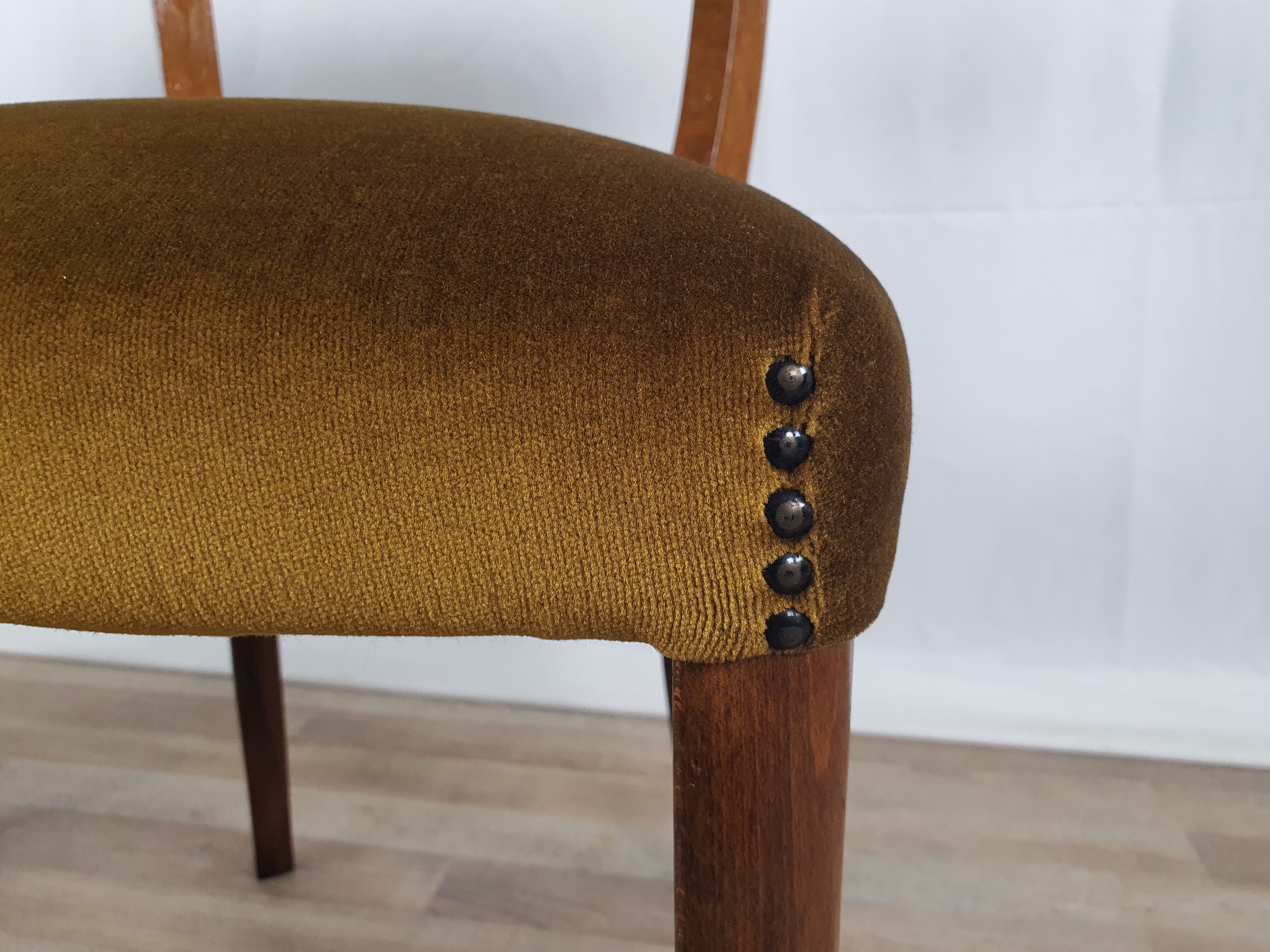 Set of two padded chamber armchairs